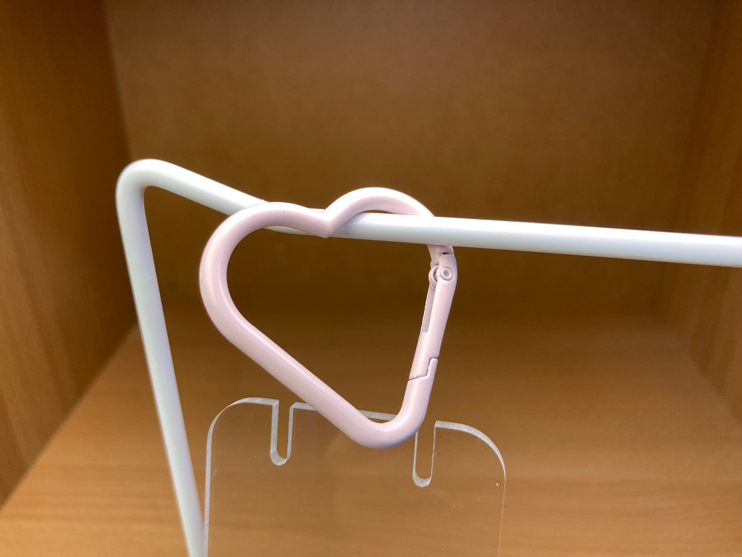 Tiny Treasures Seoul - Pale Pink Heart Shape Holder Key Ring