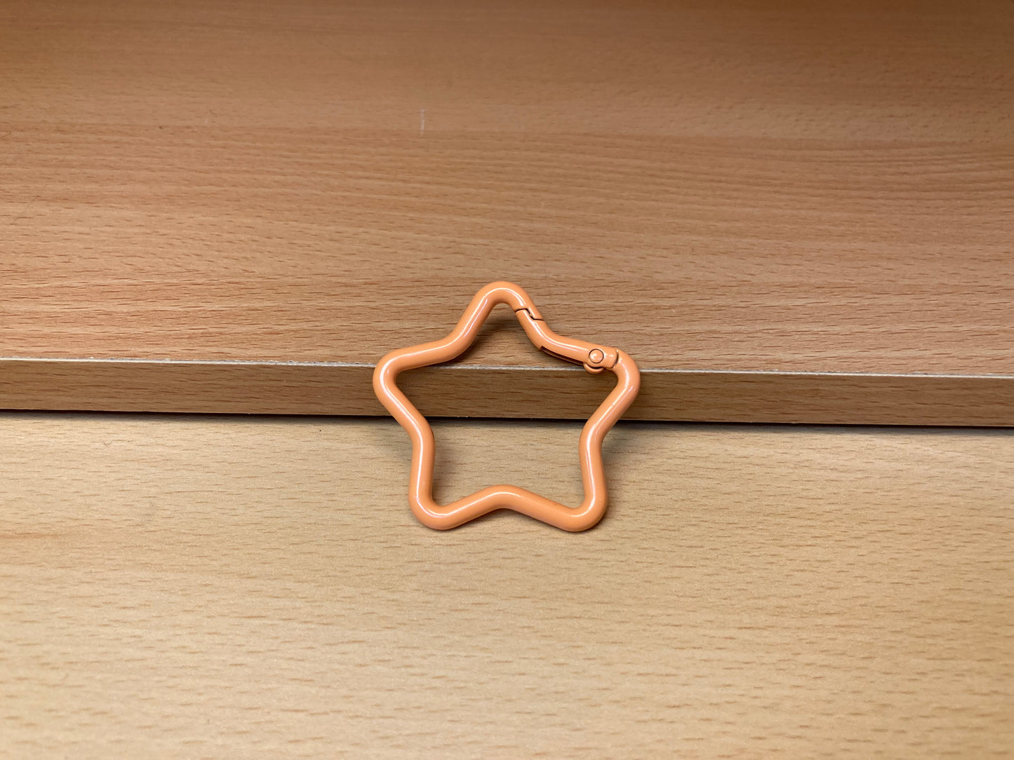 Tiny Treasures Seoul - Peach Star Shape Holder Key Ring