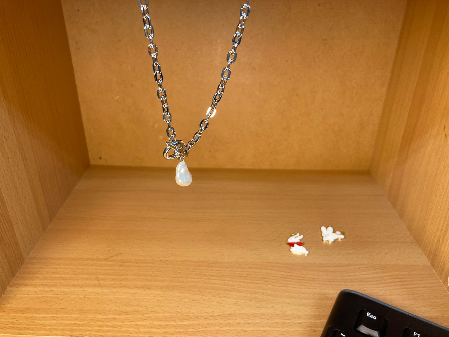 Tiny Treasures Seoul - Toggle Pearl Chain Necklace (16K White Gold Plated, Brass, Imitation Pearl)