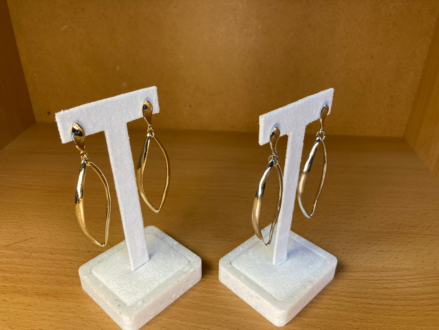Tiny Treasures Seoul - Twisted Marquise Drop Earrings (Gold)