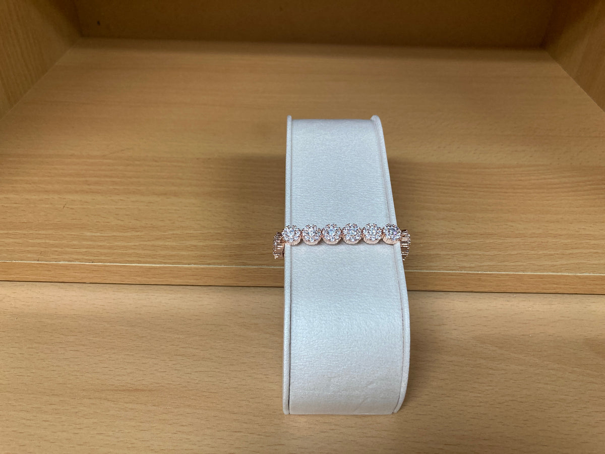 Tiny Treasures Seoul - 12 Round Zirconia Bracelet & 4 Round Zirconia Ring Set (Rose Gold) 3