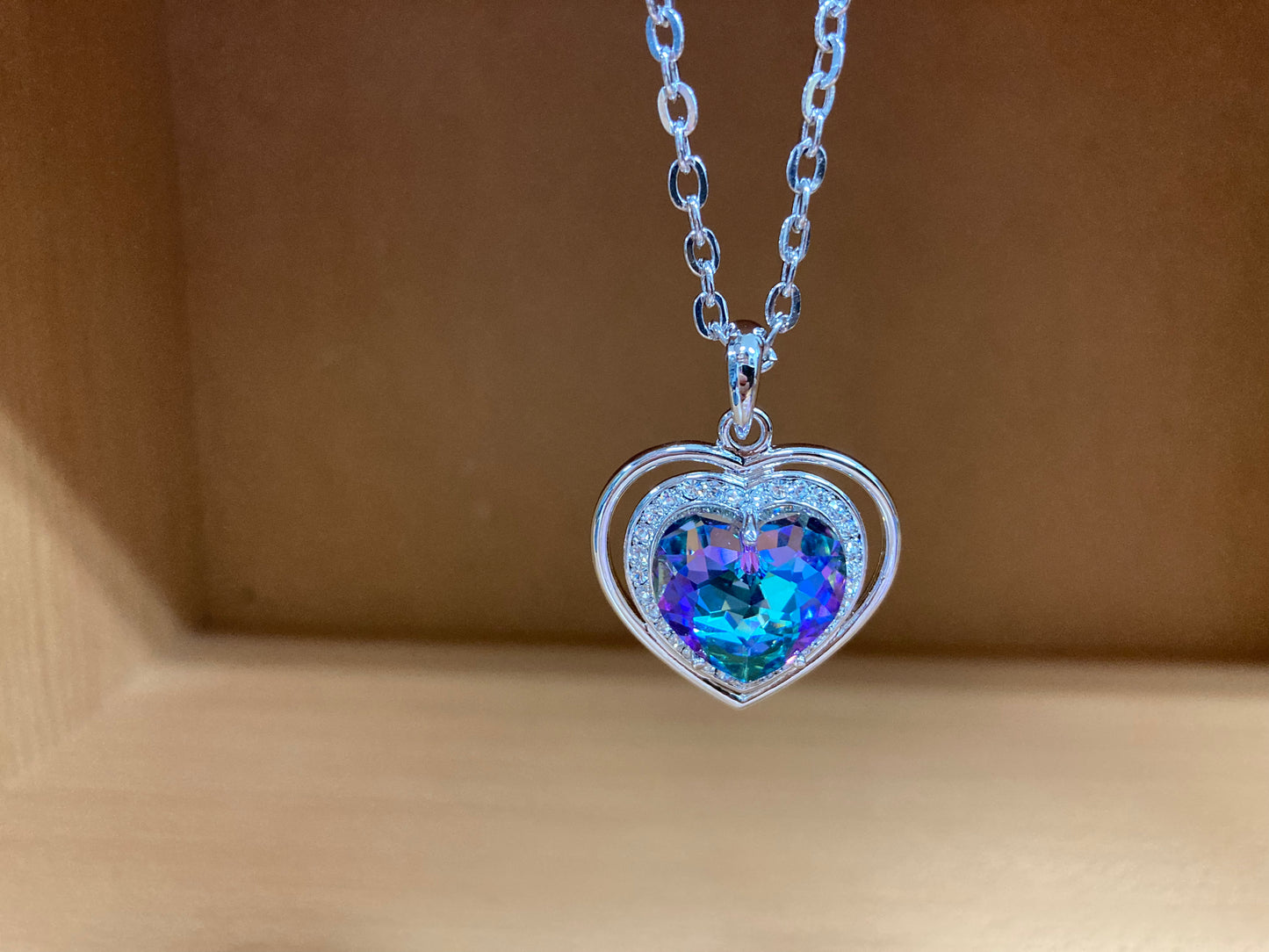 Tiny Treasures Seoul - Aurora Crystal Heart Pendant Necklace Close up View 3