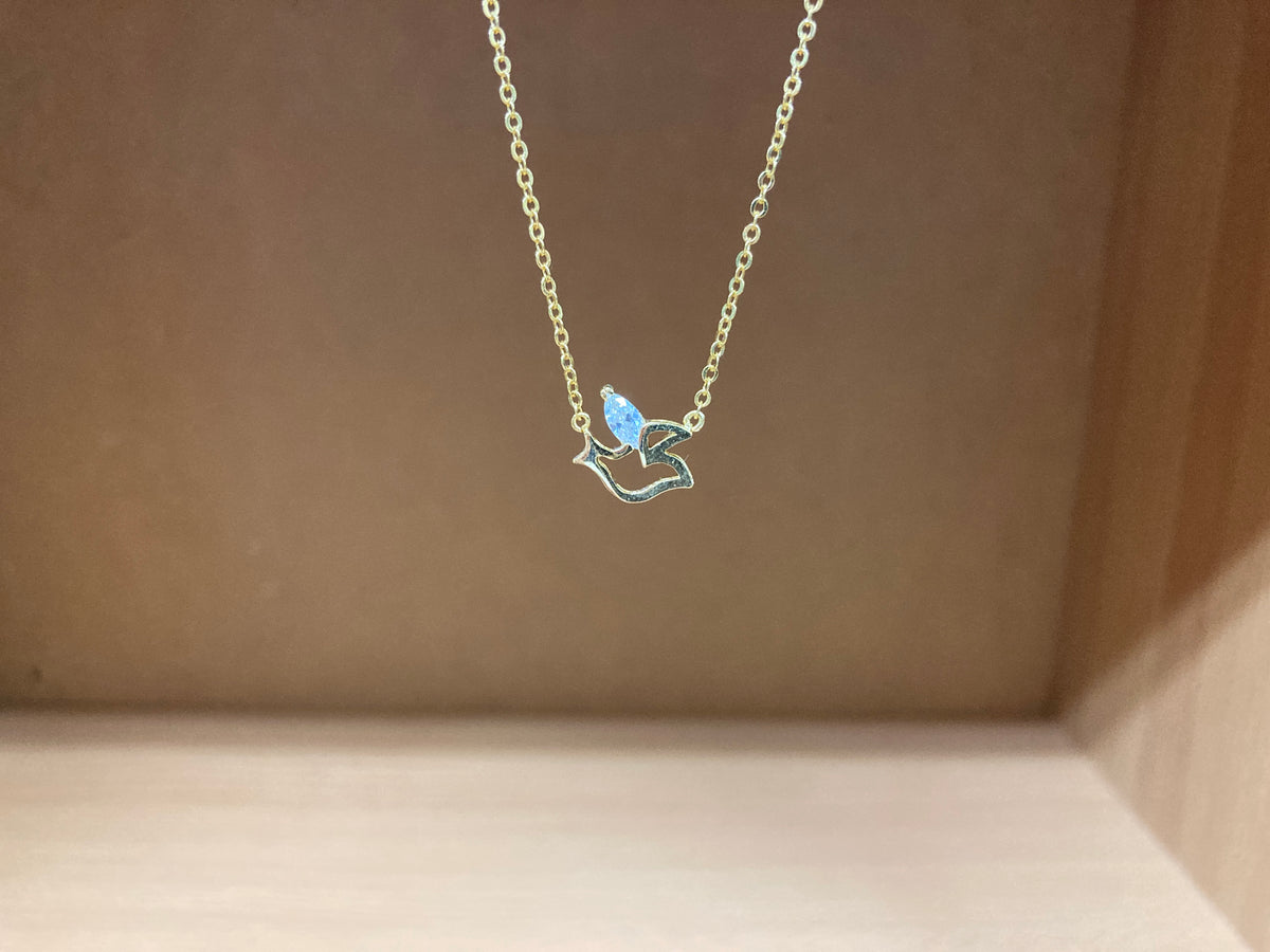 Tiny Treasures Seoul - Bird Zirconia Wing Necklace (Gold) 4