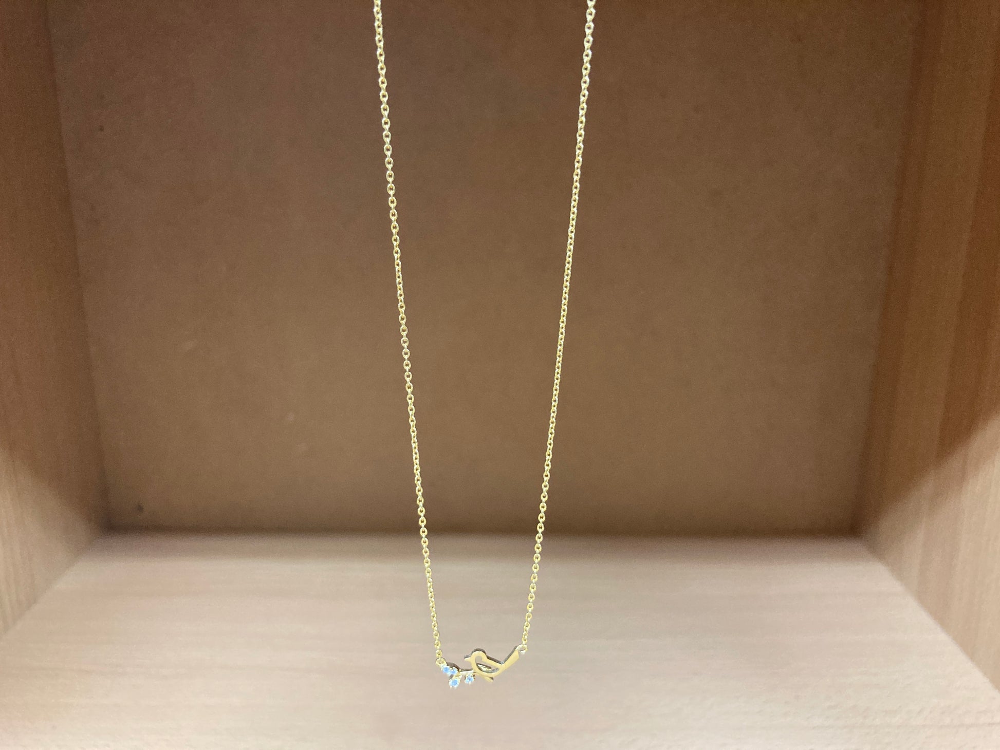 Tiny Treasures Seoul - Bird on Branch Necklace (Gold) 8