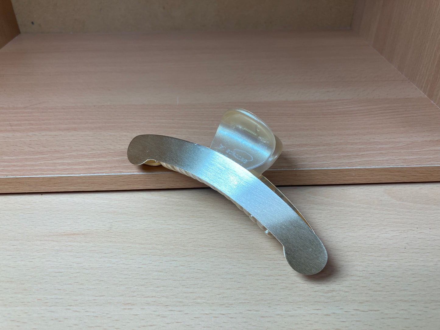 Tiny Treasures Seoul - Brushed Gold Curved Edge Hair Claw Top View
