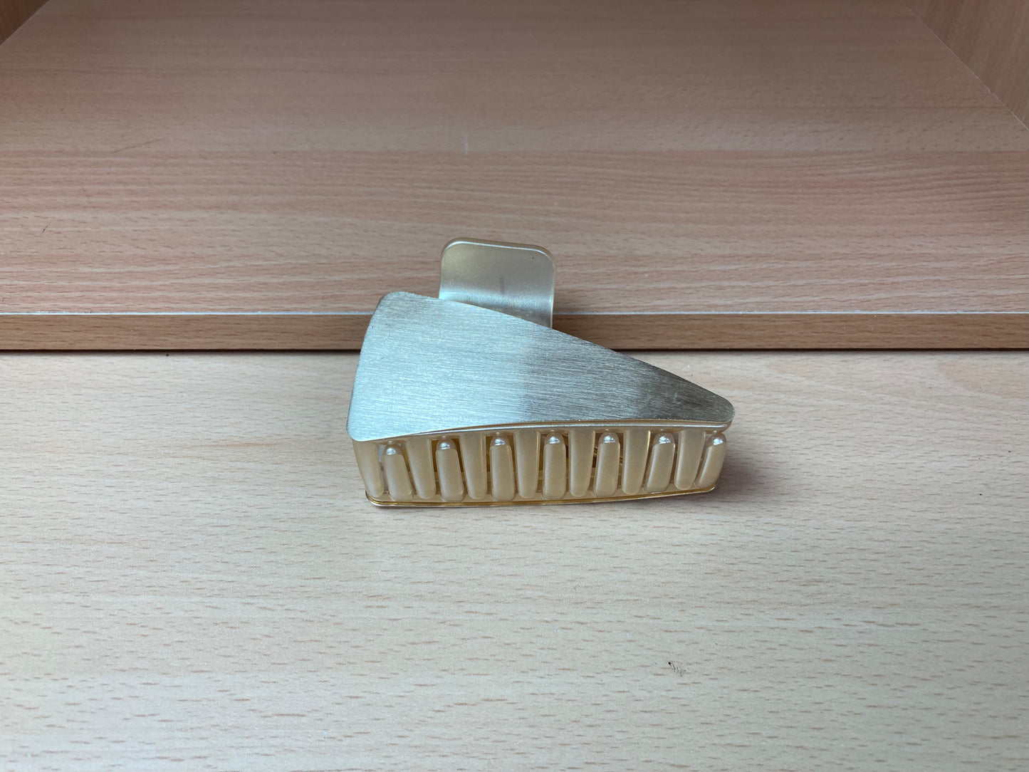 Tiny Treasures Seoul - Brushed Gold Geometric Hair Claw Side View