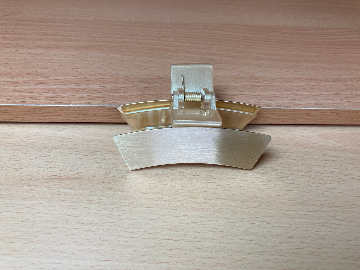 Tiny Treasures Seoul - Brushed Gold Mini Curved Bar Hair Claw