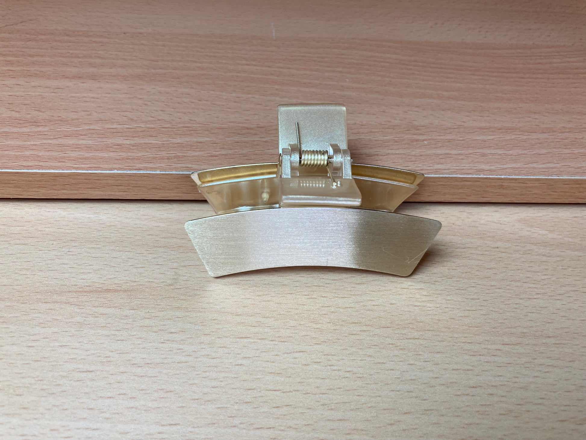 Tiny Treasures Seoul - Brushed Gold Mini Curved Bar Hair Claw