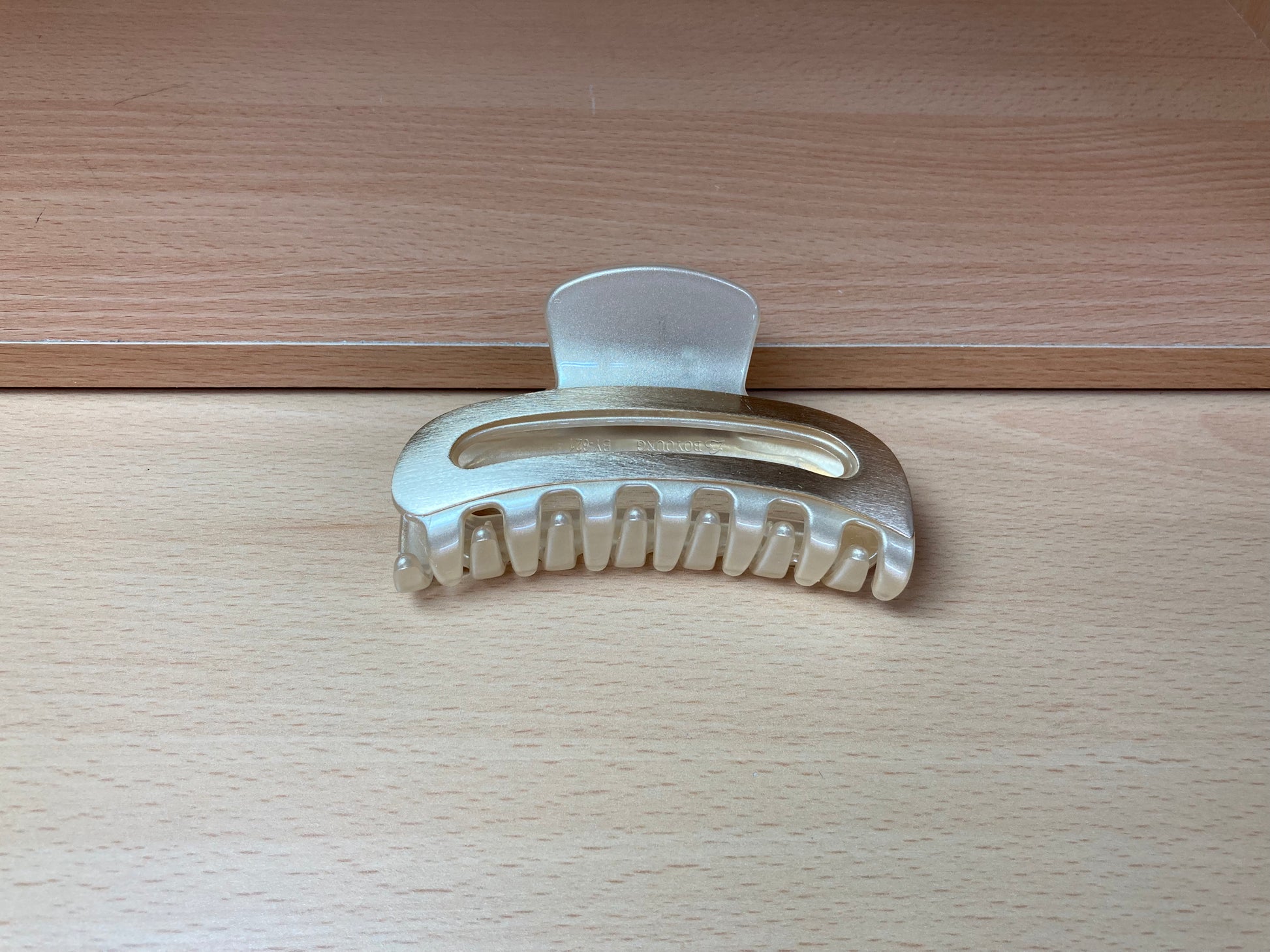Tiny Treasures Seoul - Brushed Gold Open Arc Hair Claw Front View