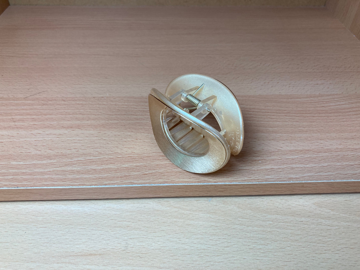 Tiny Treasures Seoul - Brushed Gold Open Oval Mini Hair Claw Top View