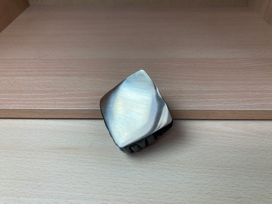 Tiny Treasures Seoul - Brushed Gold & Black Geometric Mini Hair Claw