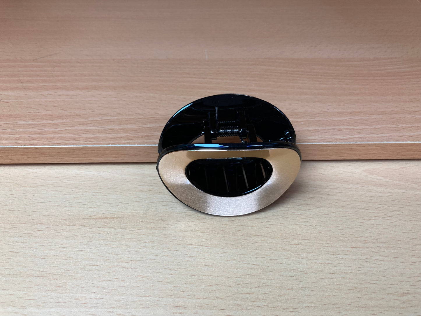 Tiny Treasures Seoul - Brushed Gold & Black Open Oval Mini Hair Claw Front View 2