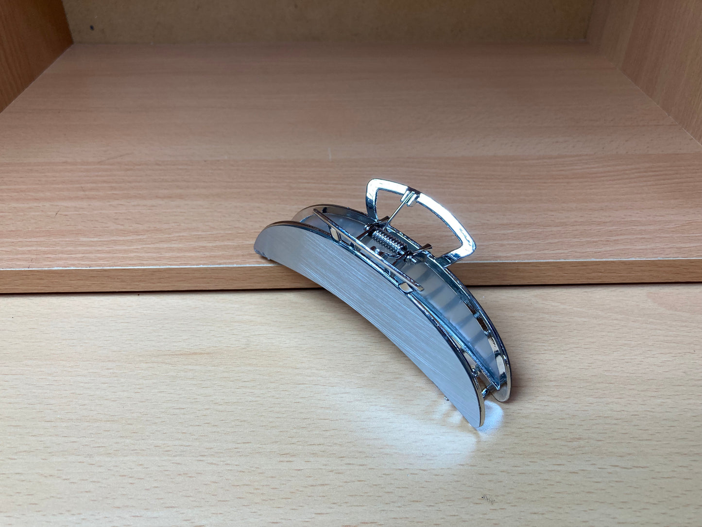 Tiny Treasures Seoul - Brushed Silver Arc Hair Claw Side View