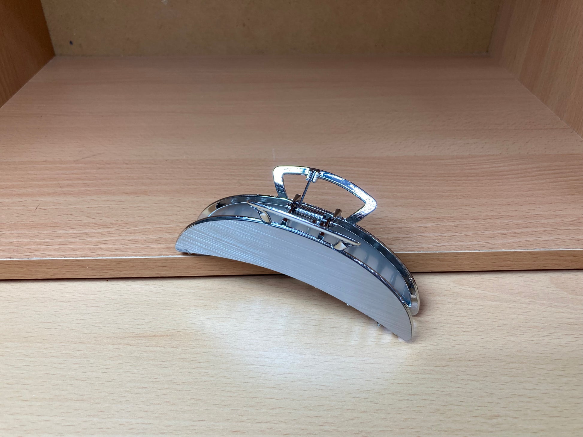 Tiny Treasures Seoul - Brushed Silver Arc Hair Claw Top View