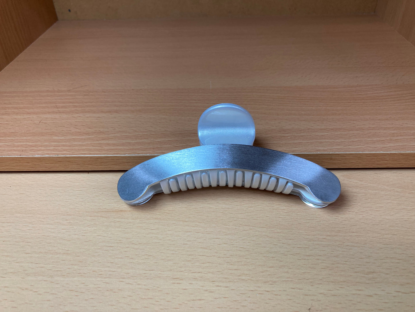 Brushed Silver Curved Edge Hair Claw