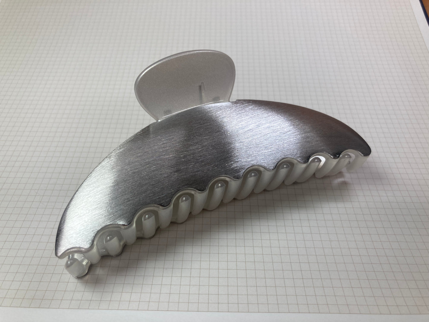 Tiny Treasures Seoul - Brushed Silver Half Moon Hair Claw Detail View 5