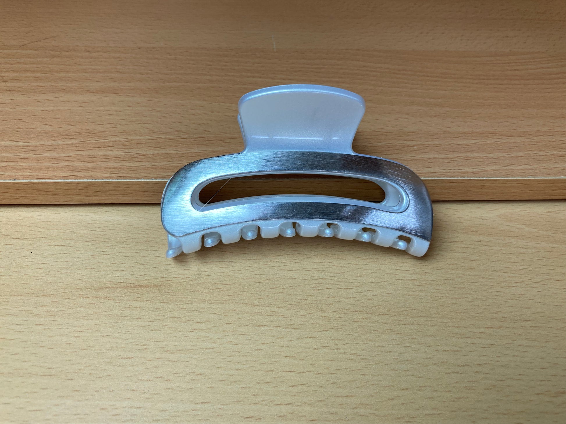Tiny Treasures Seoul - Brushed Silver Open Arc Hair Claw Front View 2