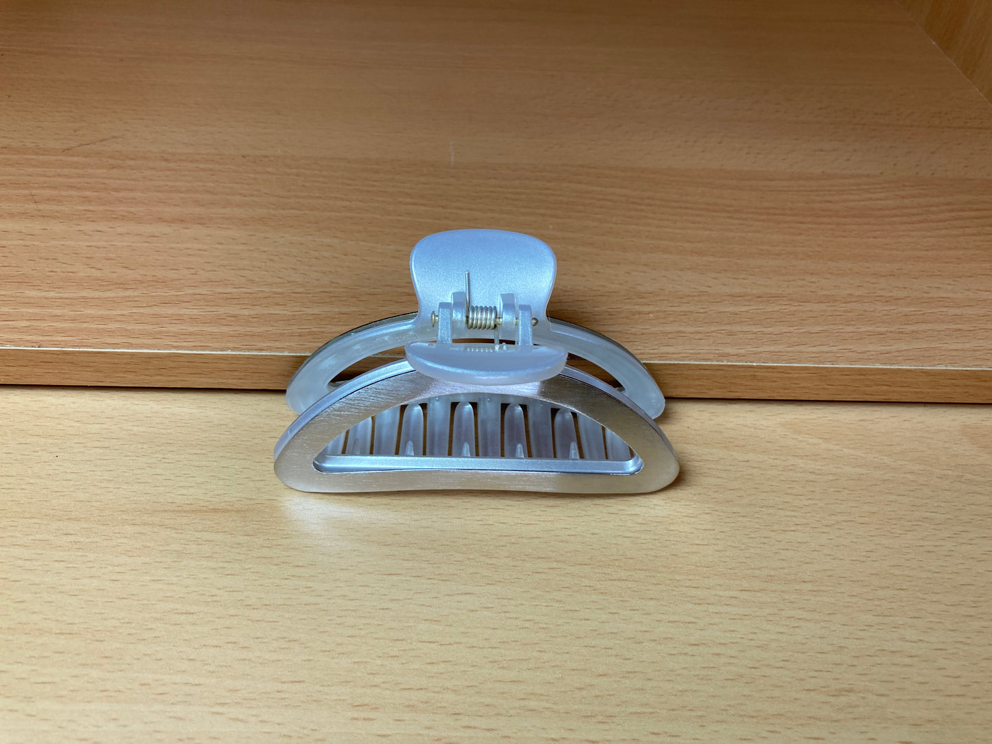 Tiny Treasures Seoul - Brushed Silver Open Oval Hair Claw Top View