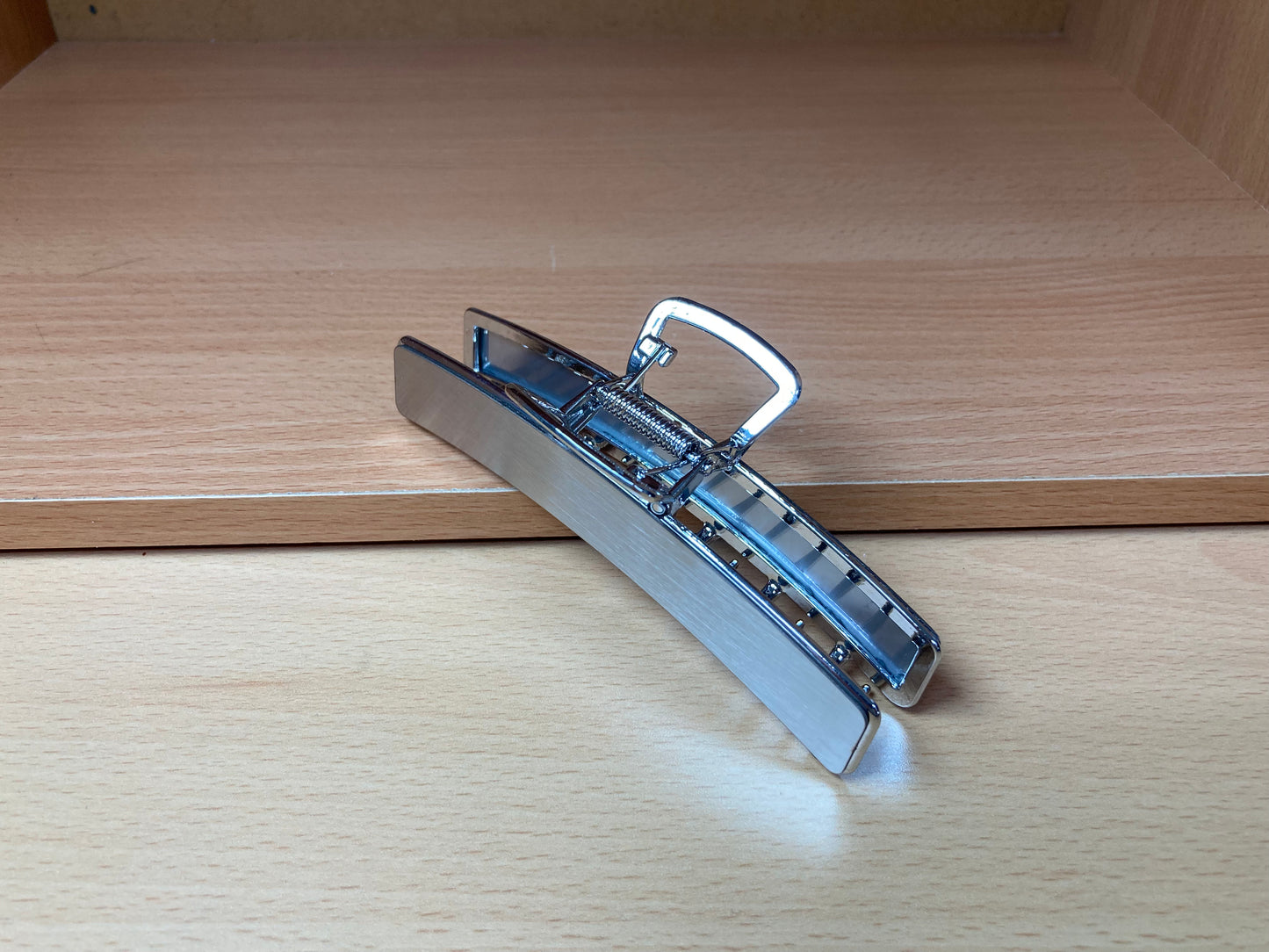 Tiny Treasures Seoul - Brushed Silver Slim Bar Hair Claw