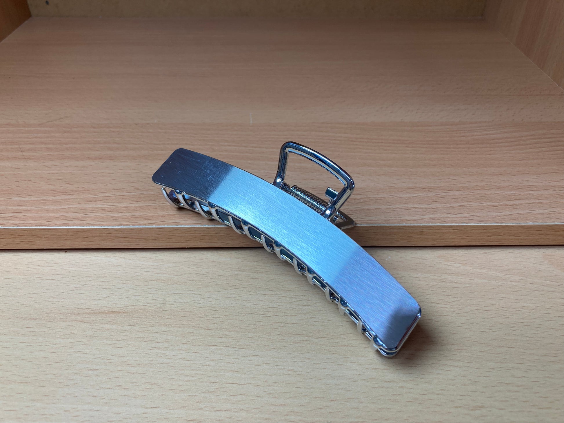 Tiny Treasures Seoul - Brushed Silver Slim Bar Hair Claw Side View