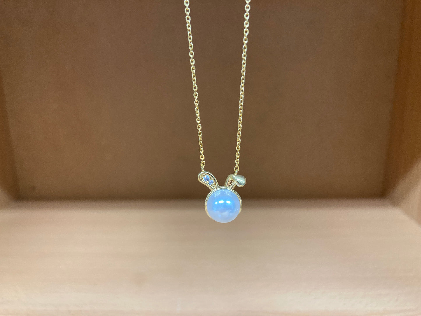 Tiny Treasures Seoul - Bunny Pearl & Crystal Necklace (Gold) 