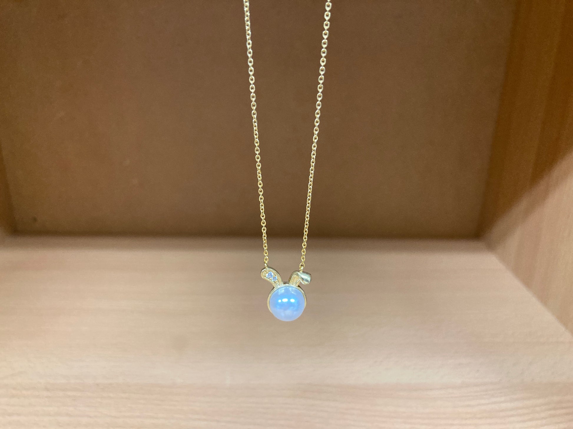 Tiny Treasures Seoul - Bunny Pearl & Crystal Necklace (Gold) 3