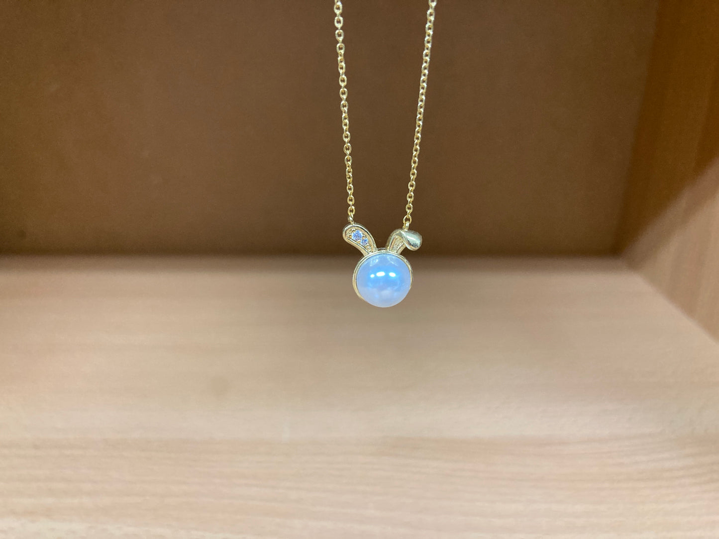 Tiny Treasures Seoul - Bunny Pearl & Crystal Necklace (Gold) 7