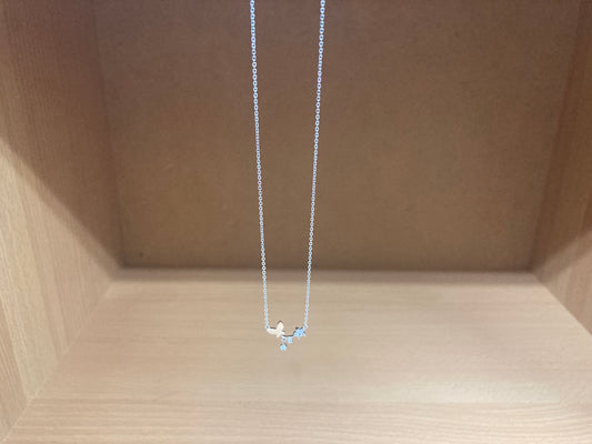 Tiny Treasures Seoul - Butterfly Branch Necklace (Silver) 4