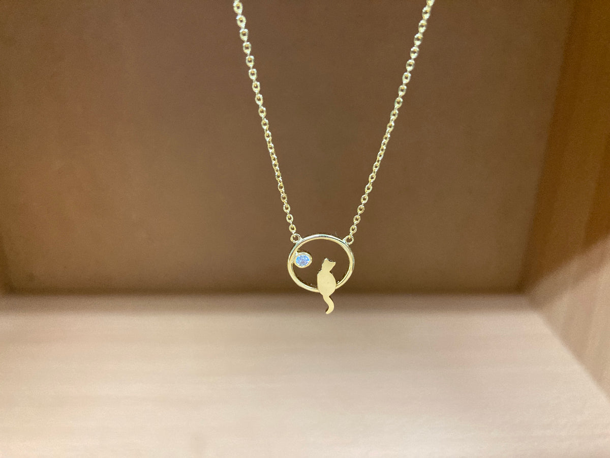 Tiny Treasures Seoul - Cat Zirconia Circle Necklace (Gold) 