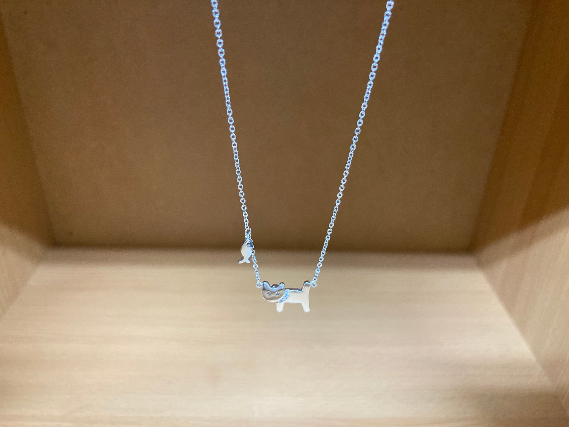 Tiny Treasures Seoul - Cat & Fish Necklace (Silver) 