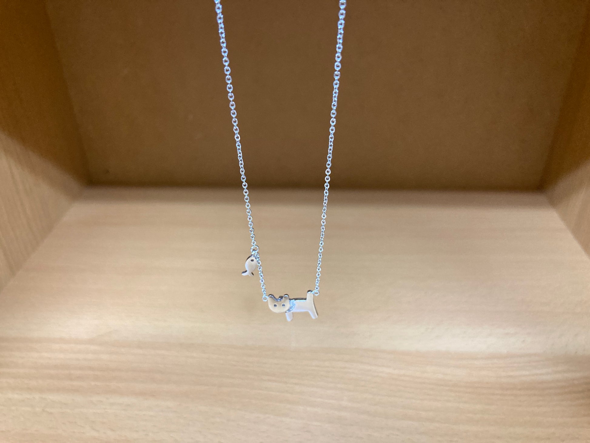 Tiny Treasures Seoul - Cat & Fish Necklace (Silver) 12