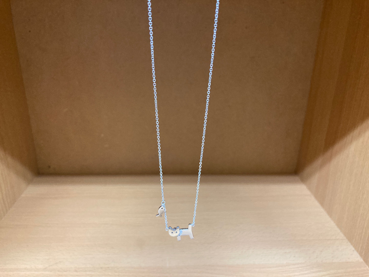 Tiny Treasures Seoul - Cat & Fish Necklace (Silver) 3