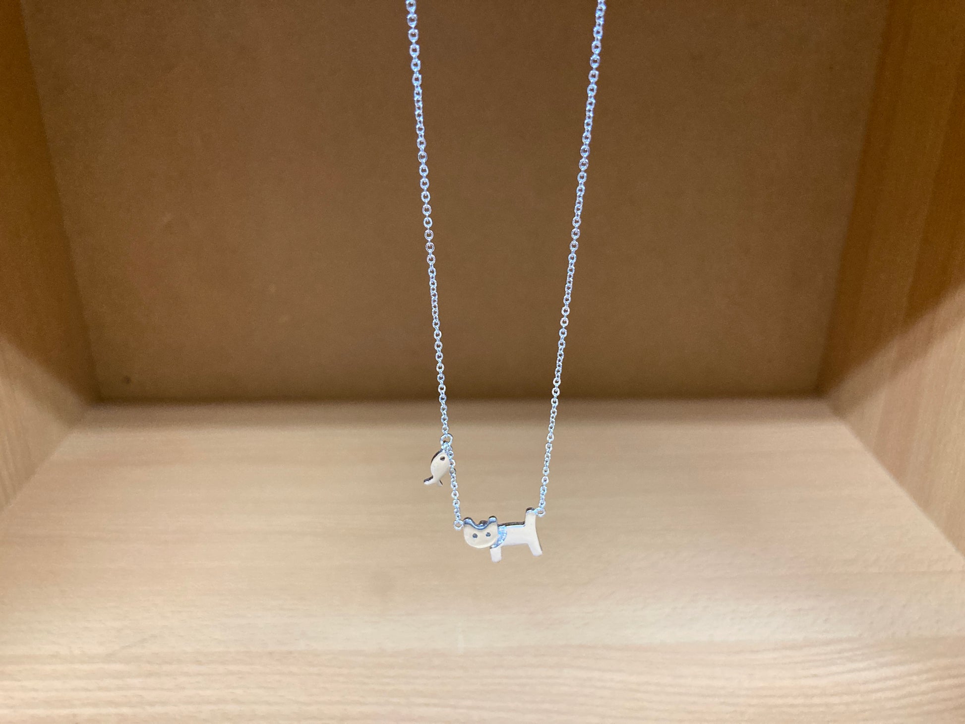 Tiny Treasures Seoul - Cat & Fish Necklace (Silver) 7