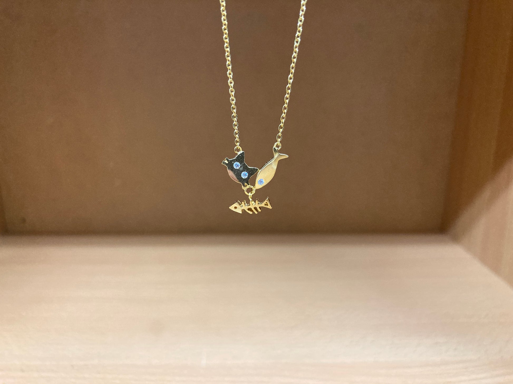 Tiny Treasures Seoul - Cat, Fish & Fishbone Necklace (Gold) 10