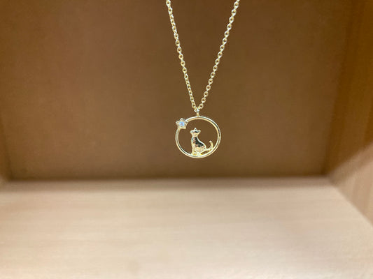 Tiny Treasures Seoul - Cat & Star Circle Necklace (Gold) 2