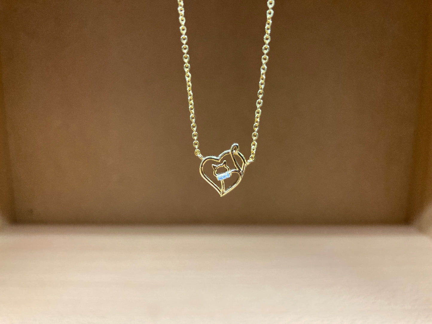 Tiny Treasures Seoul - Cat in Heart & Stone Bow Necklace (Gold) 