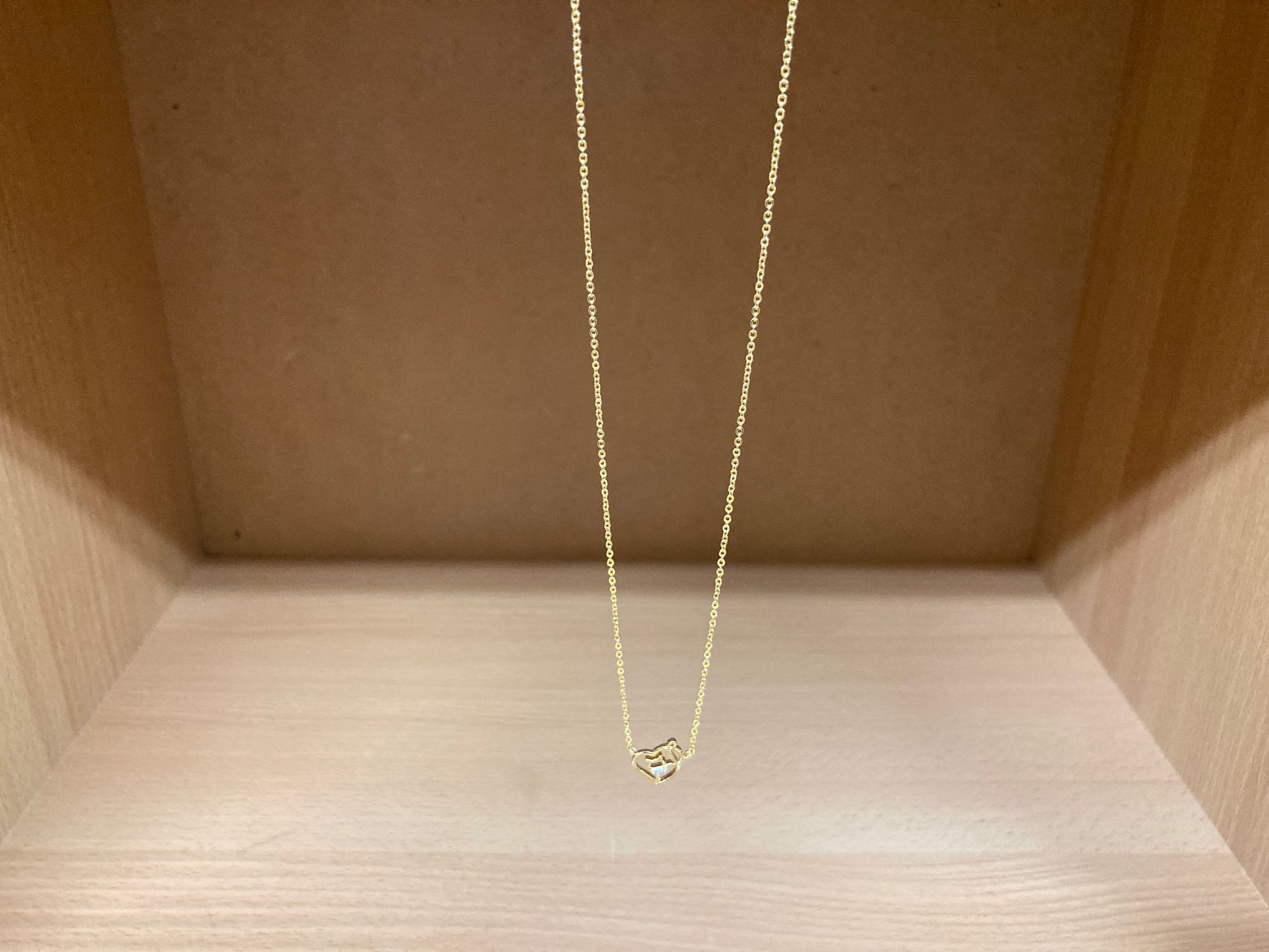 Tiny Treasures Seoul - Cat in Heart & Stone Bow Necklace (Gold) 7
