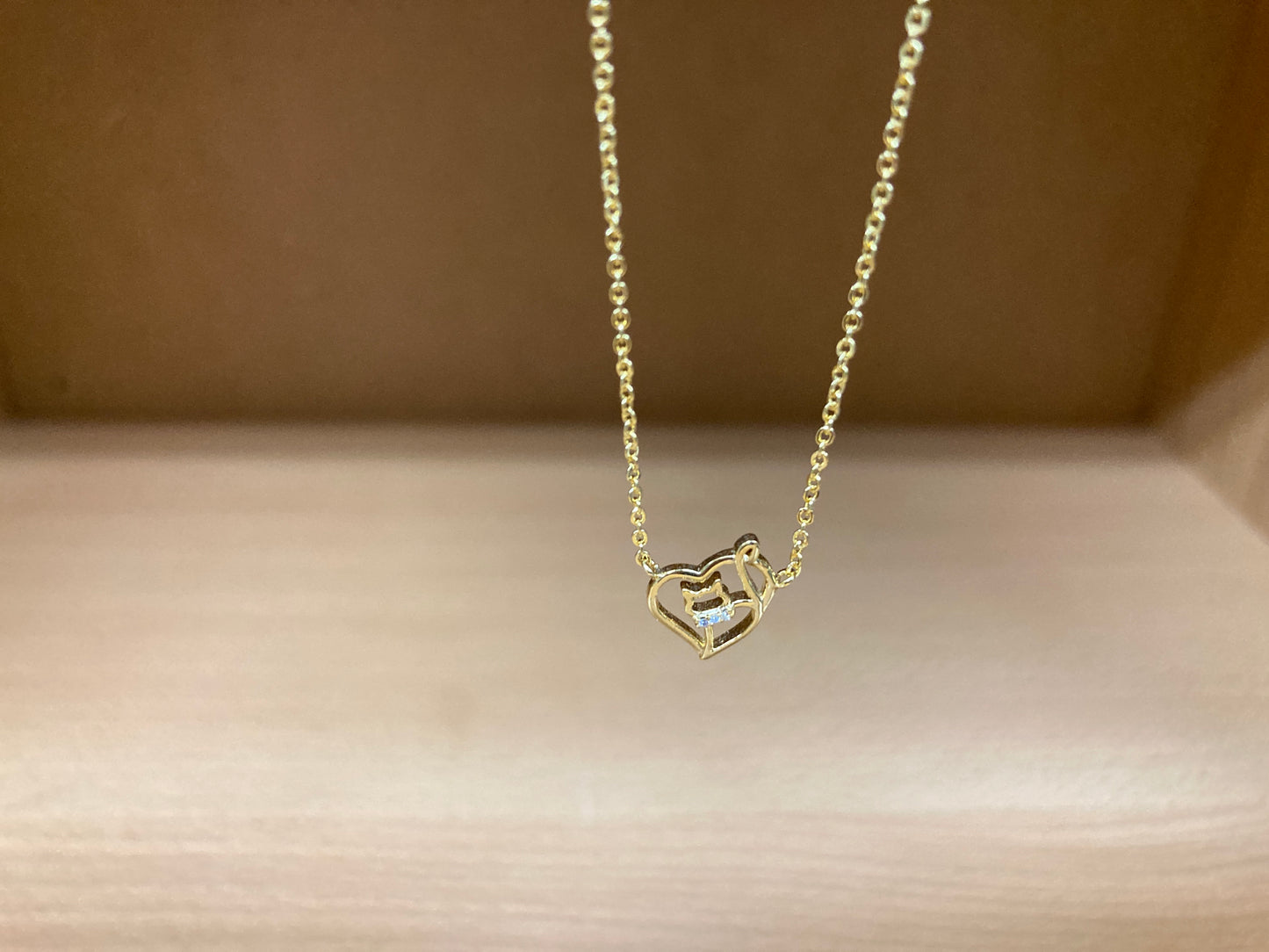Tiny Treasures Seoul - Cat in Heart & Stone Bow Necklace (Gold) 8