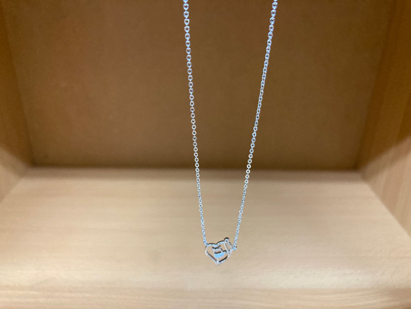 Tiny Treasures Seoul - Cat in Heart & Stone Bow Necklace (Silver) 4