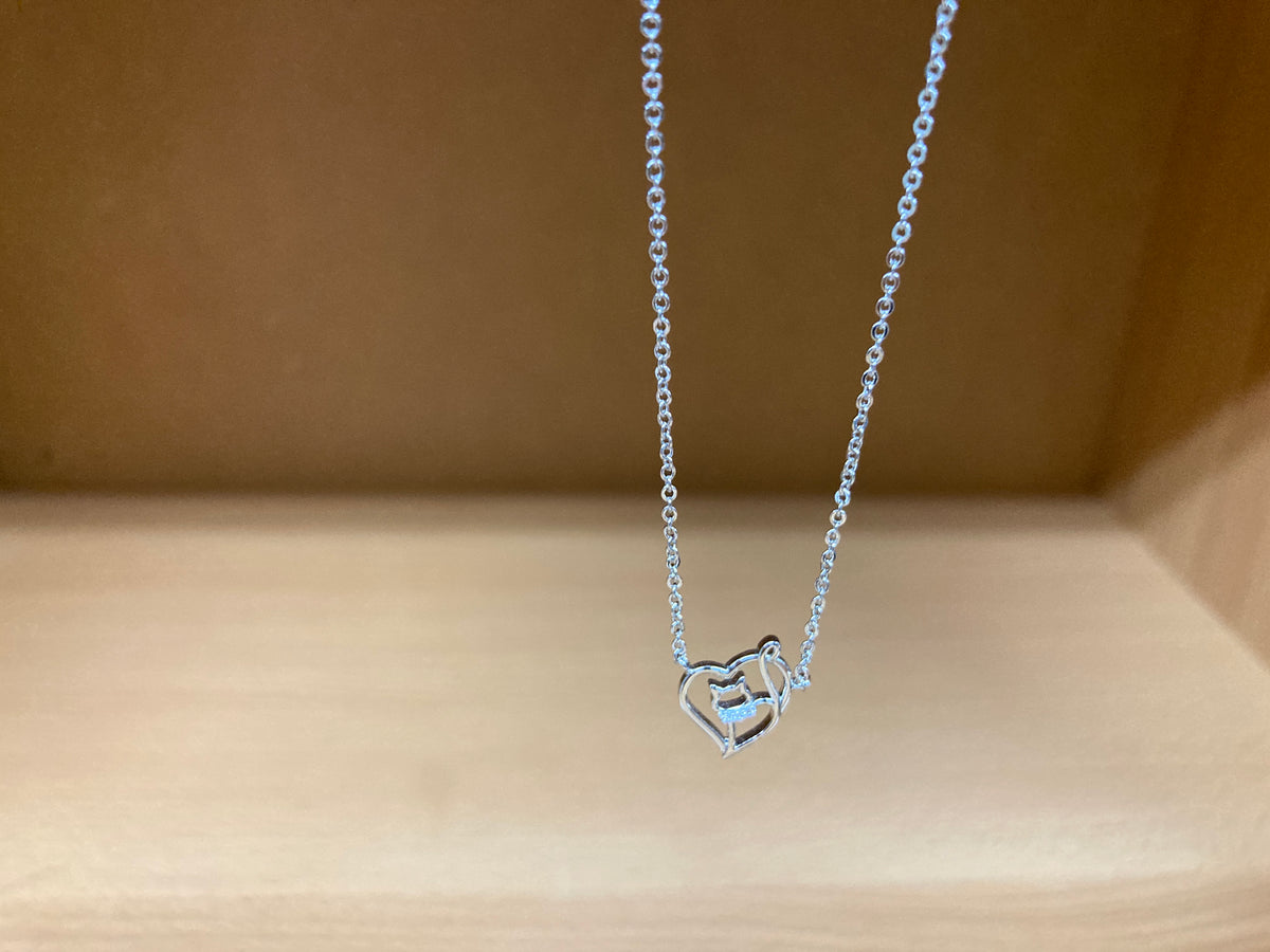 Tiny Treasures Seoul - Cat in Heart & Stone Bow Necklace (Silver) 7