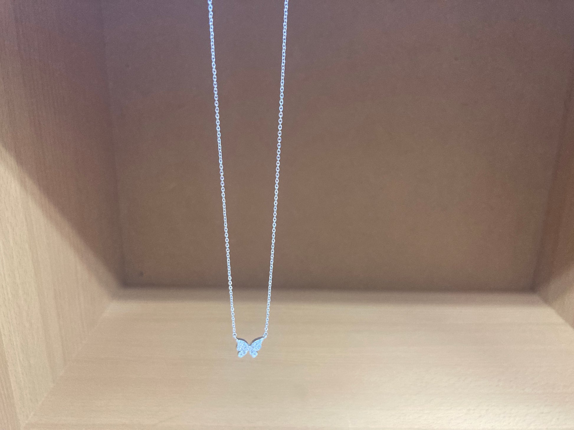 Tiny Treasures Seoul - Delicate Butterfly Necklace (Silver) 3