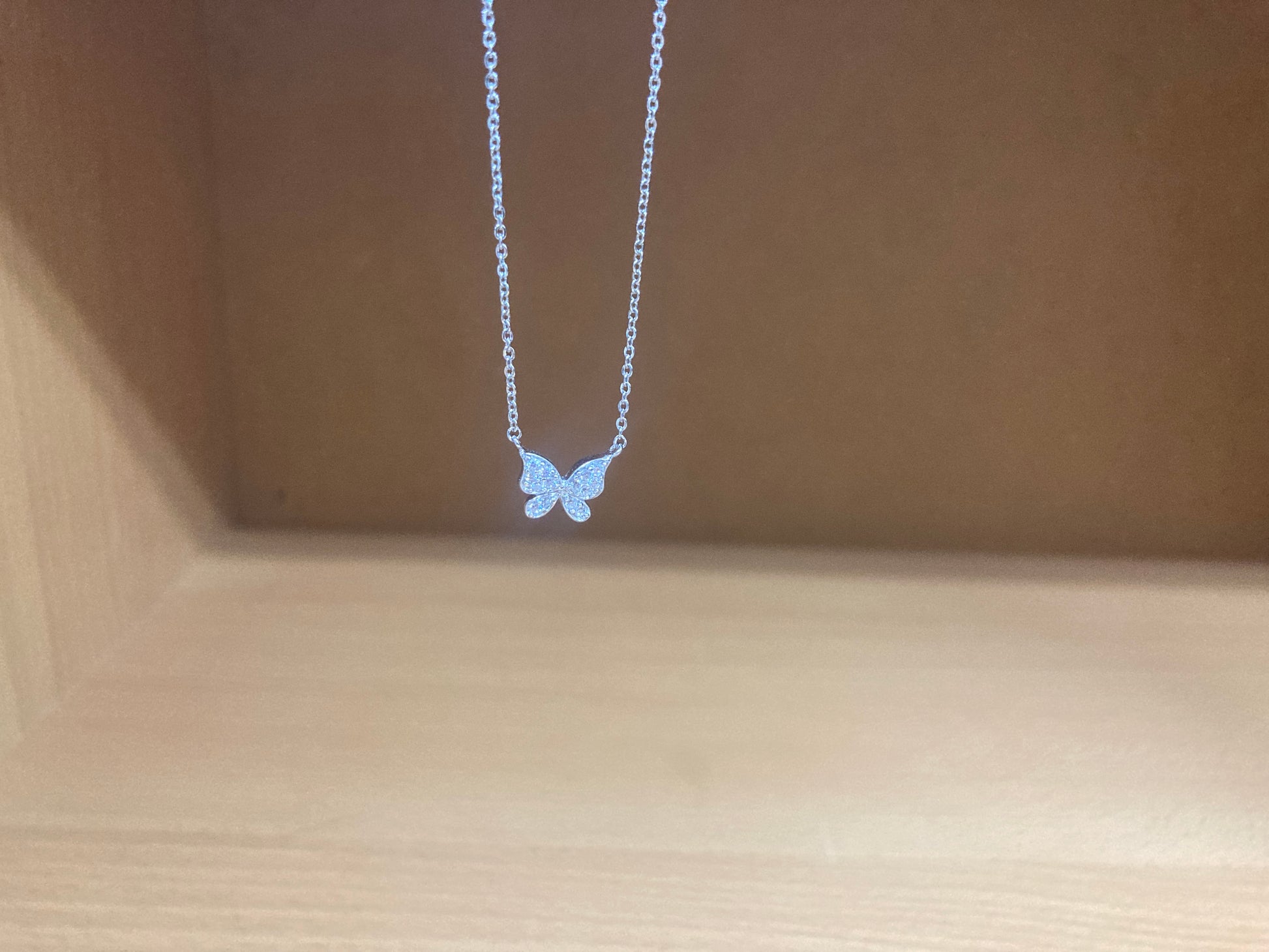 Tiny Treasures Seoul - Delicate Butterfly Necklace (Silver) 4