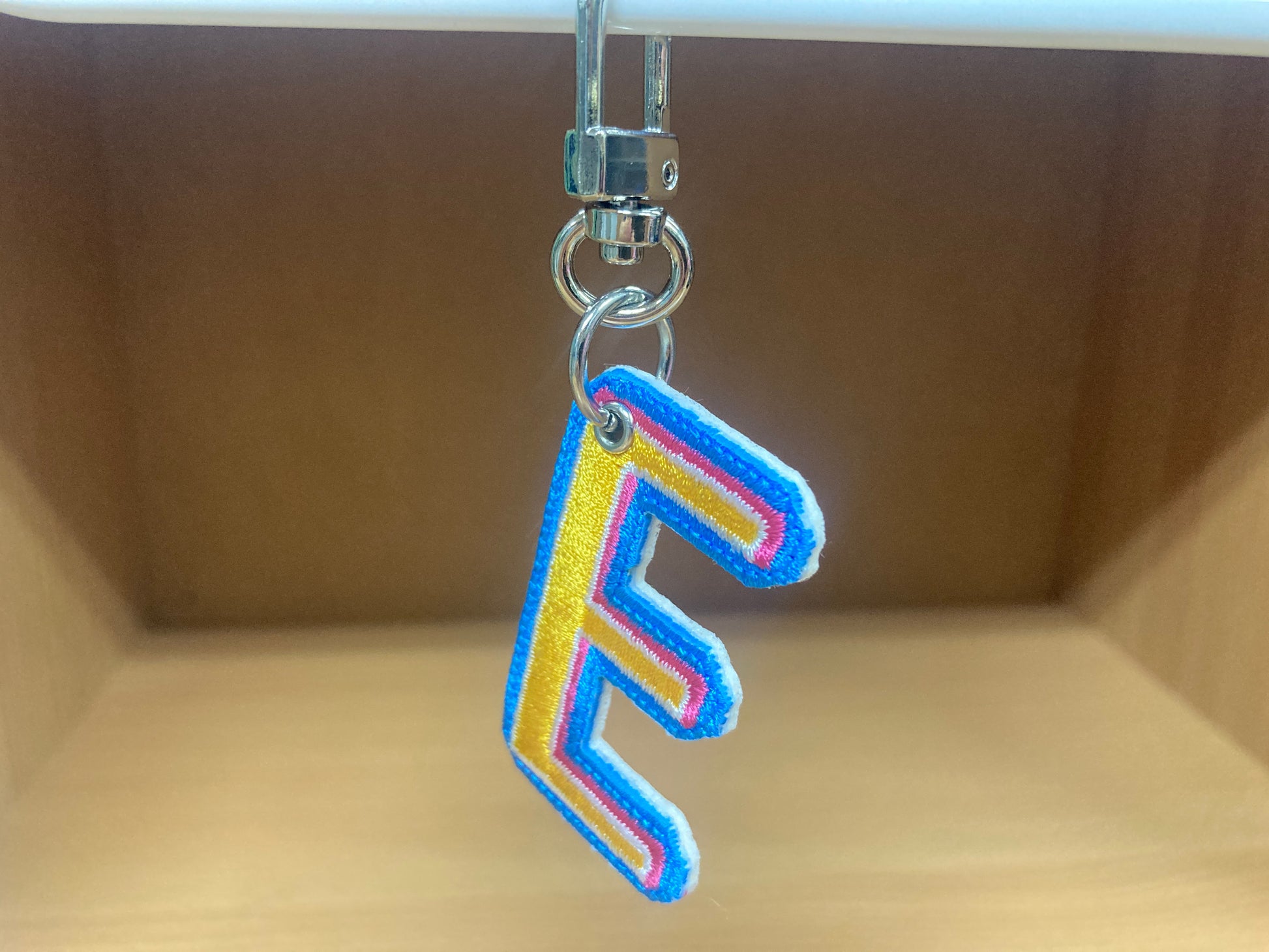 Tiny Treasures Seoul - Embroidered Initial E Bag Charm 5