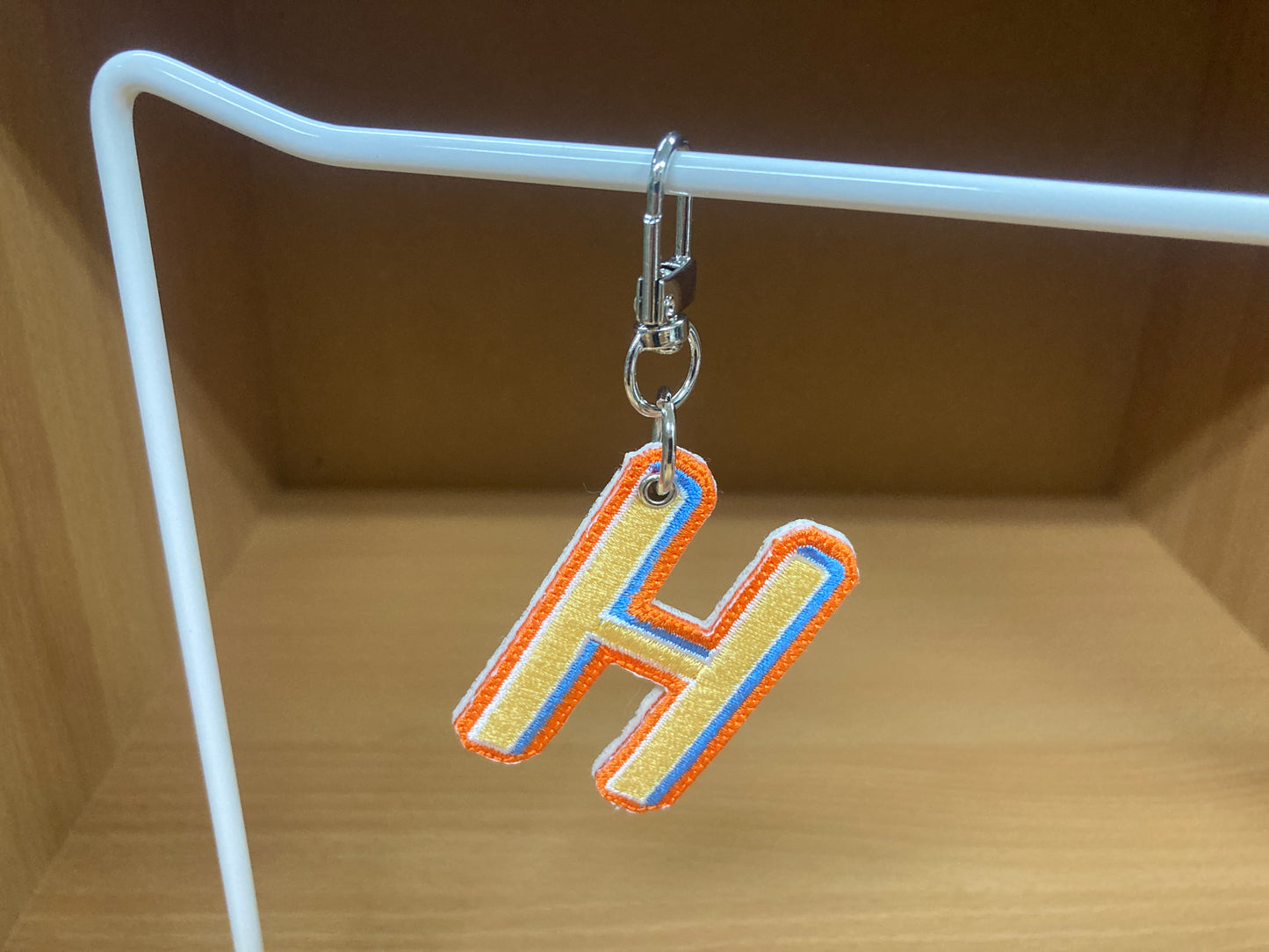 Tiny Treasures Seoul - Embroidered Initial H Bag Charm 4