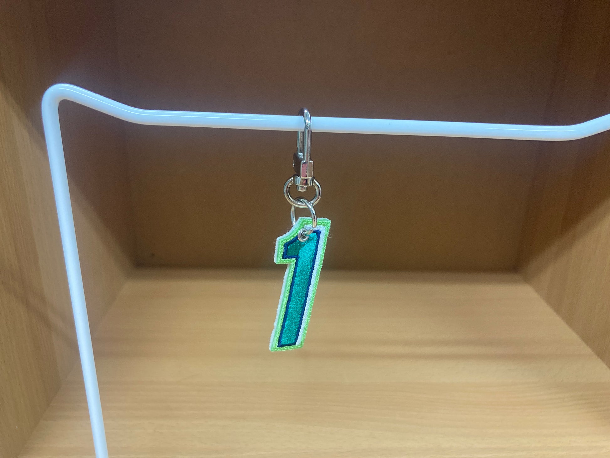 Tiny Treasures Seoul - Embroidered Number 1 Keychain 3