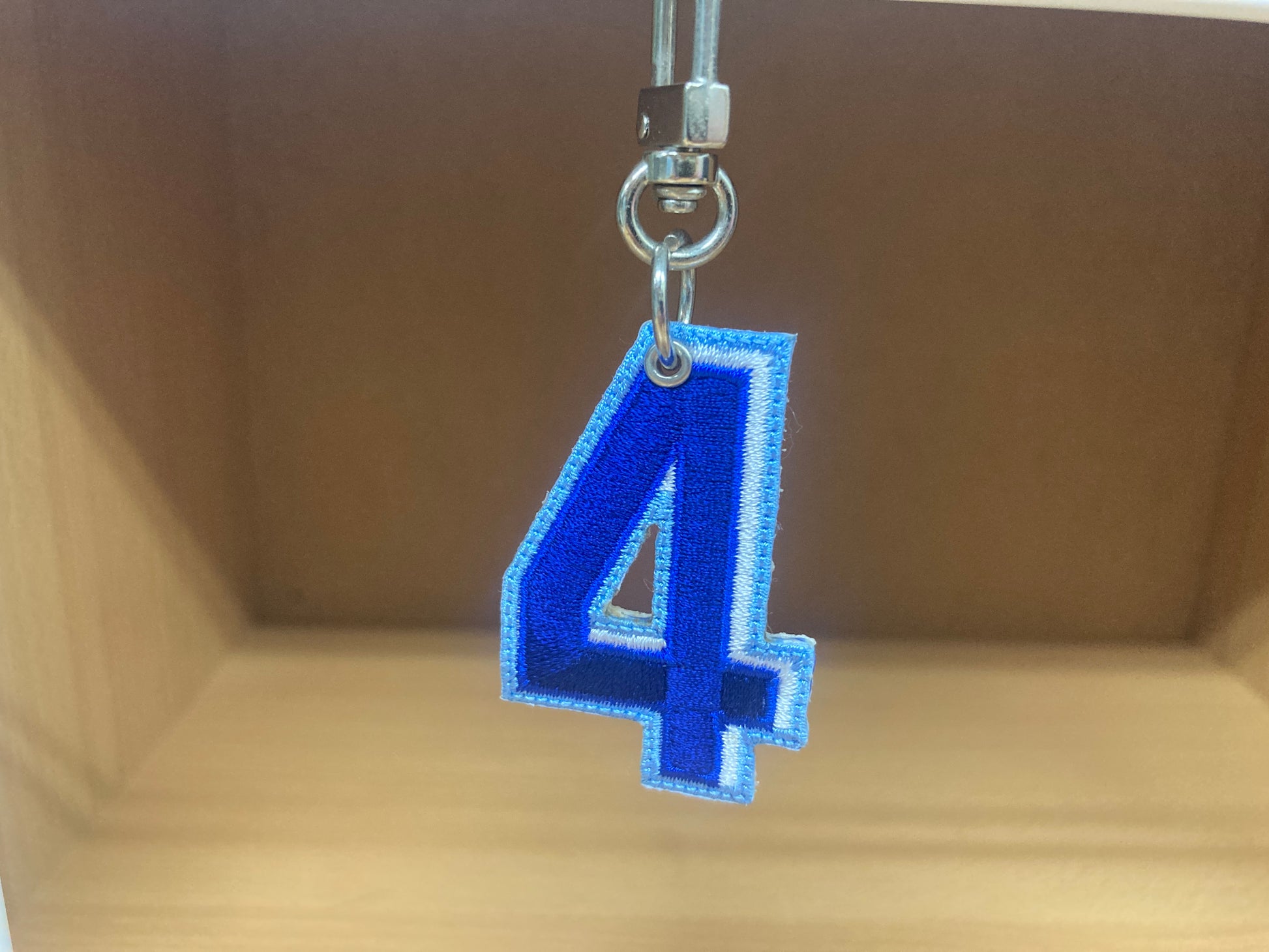 Tiny Treasures Seoul - Embroidered Number 4 Keychain 5