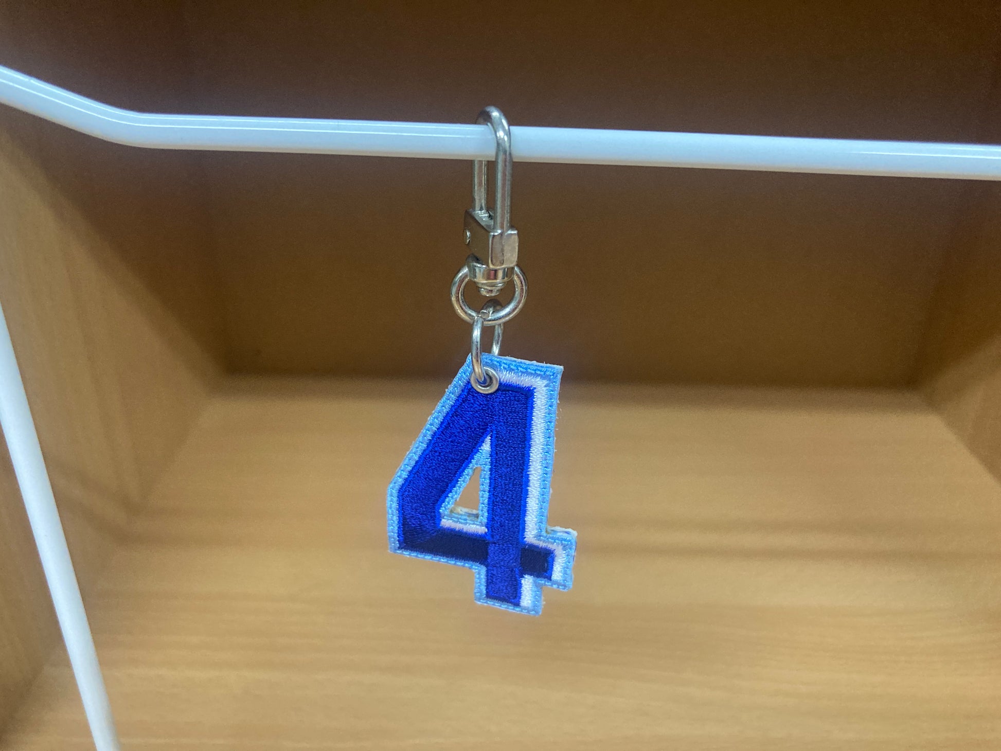 Tiny Treasures Seoul - Embroidered Number 4 Keychain 7