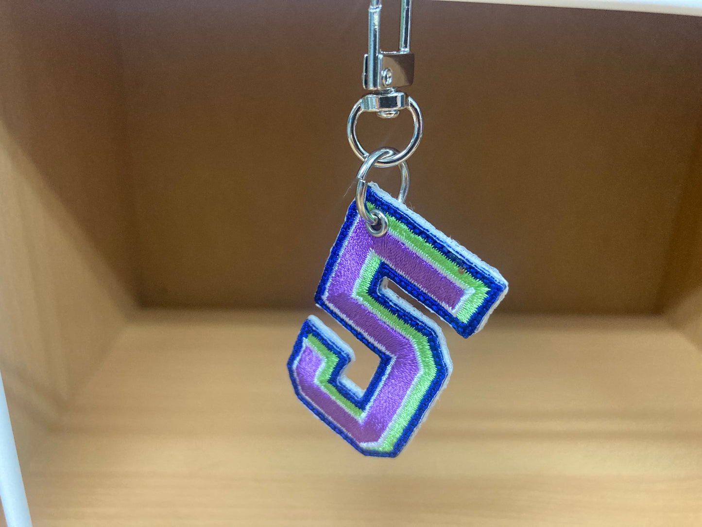 Tiny Treasures Seoul - Embroidered Number 5 Keychain 8
