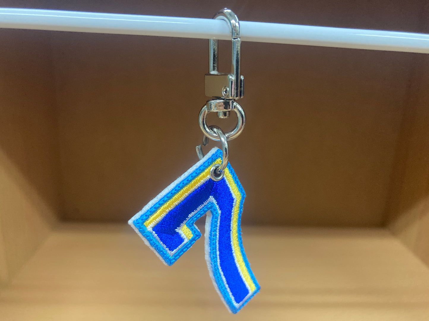Tiny Treasures Seoul - Embroidered Number 7 Keychain 5