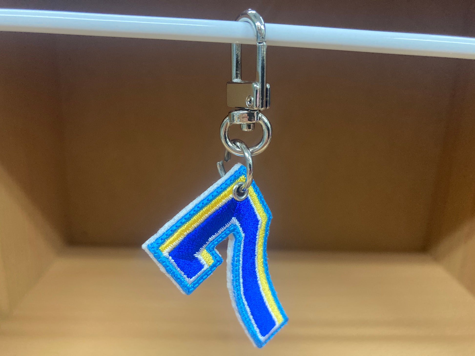 Tiny Treasures Seoul - Embroidered Number 7 Keychain 5